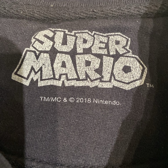Graphic Super Mario Sweatshirt Size Small - Picture 8 of 10